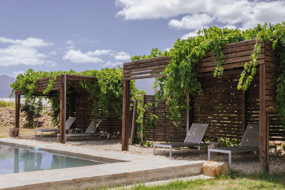 Duikersdrift Winelands Country Escape 28/50