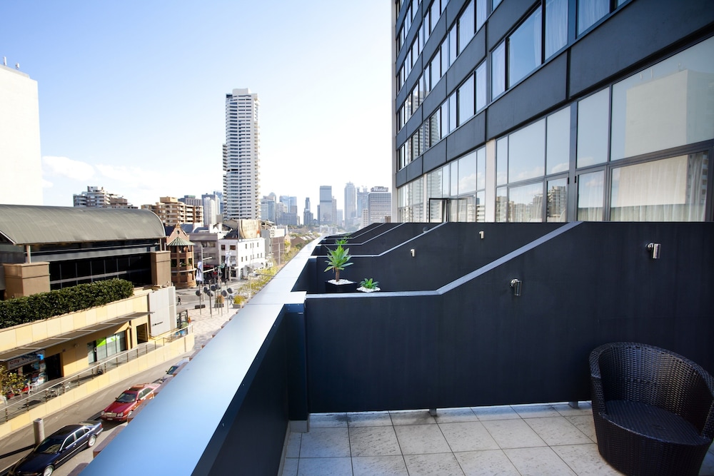 Hotel Indigo Sydney Potts Point photo1