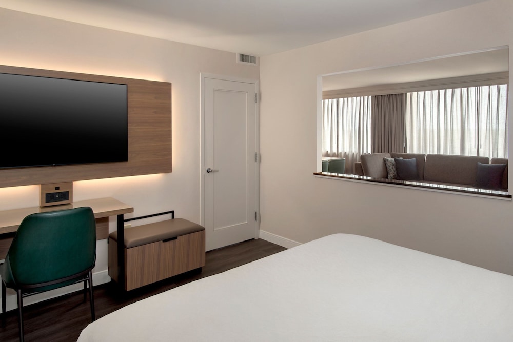 Buffalo Marriott Niagara 24/55
