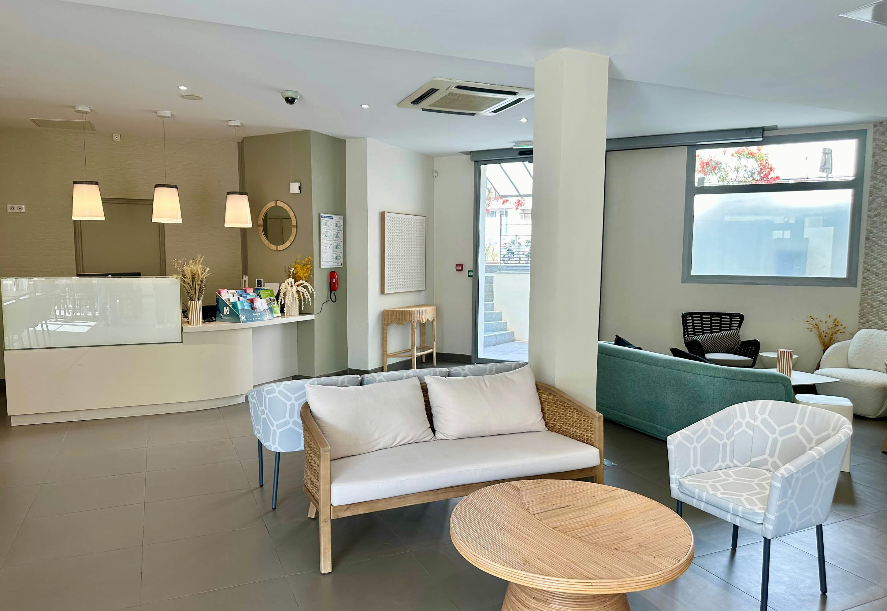 B&B HOTEL Antibes Juan-les-Pins 21/24