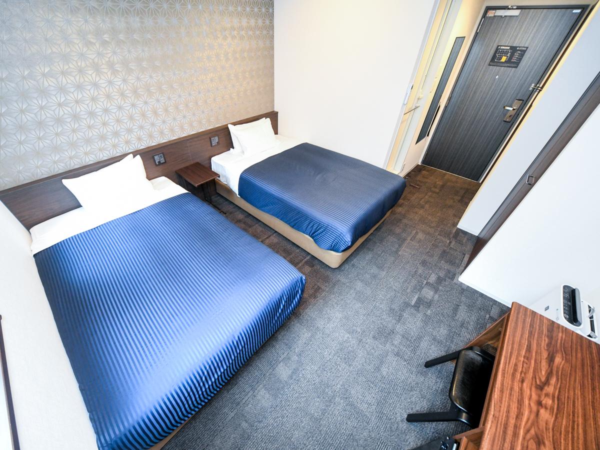Semi Room, Twin Beds, Smoking