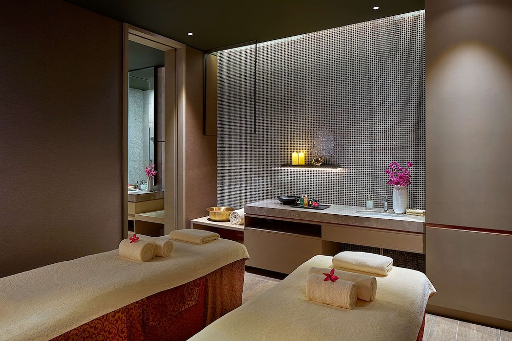 Shangri La Xiamen 26/68