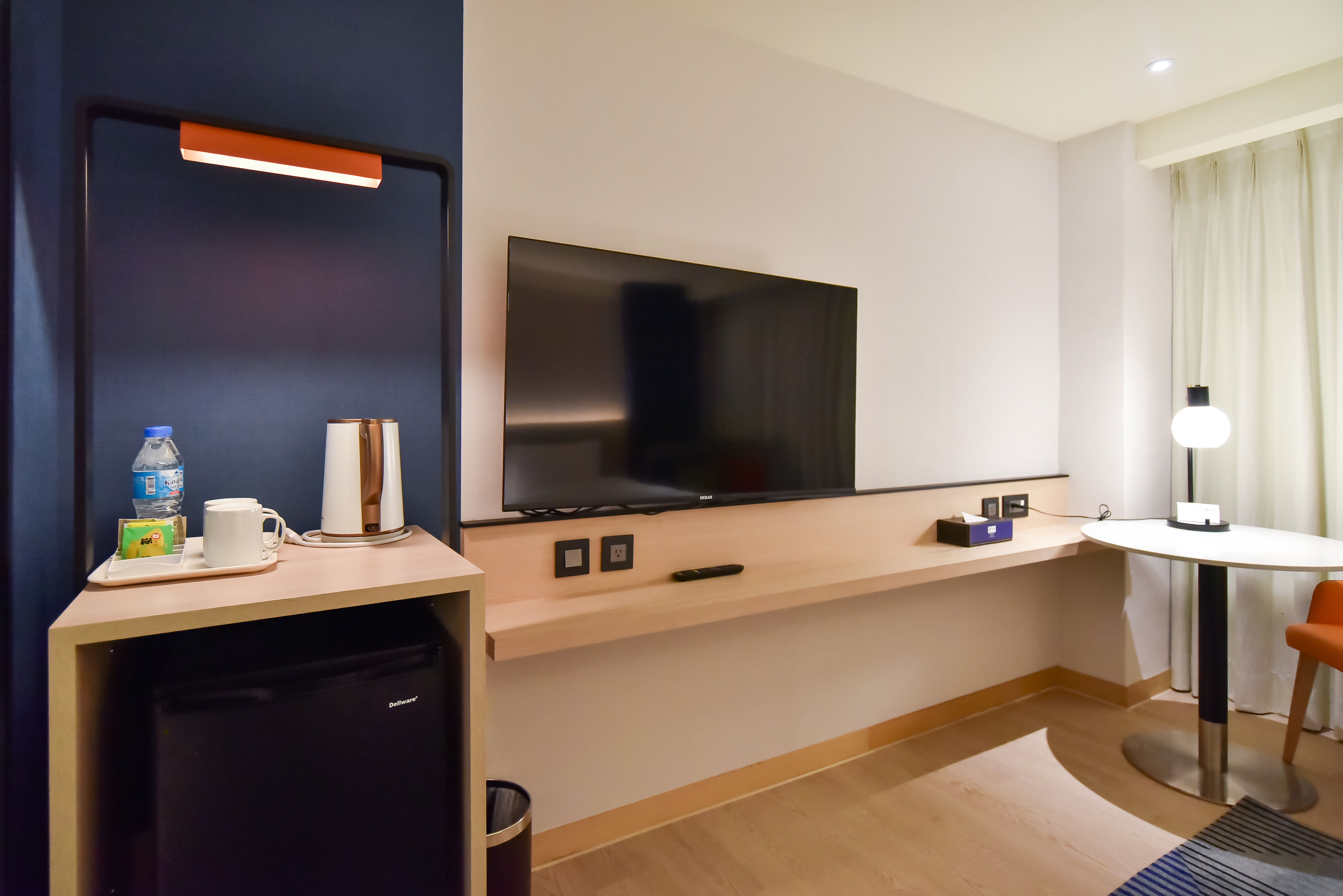 Holiday Inn Express Taipei Train Station 34/42