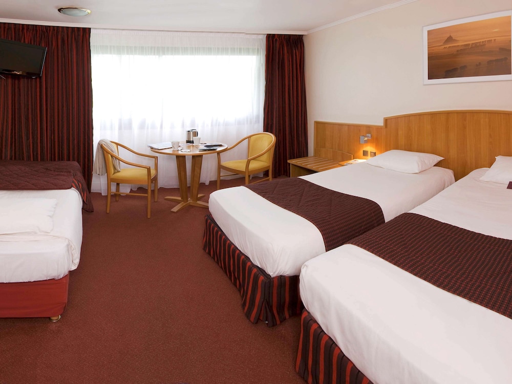 Mercure Mont Saint Michel 17/78