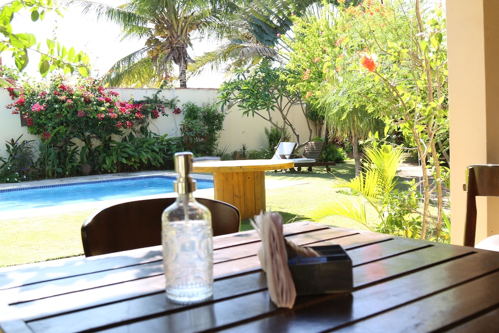 Villa Roma Beach Hotel 27/36