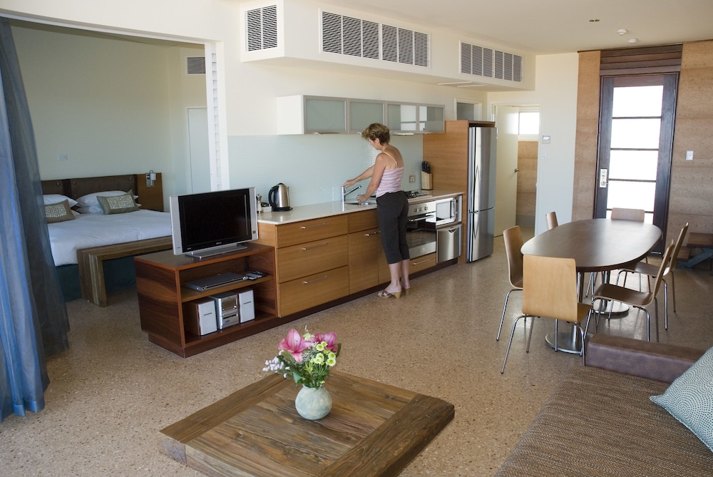 Mantarays Ningaloo Beach Resort 10/67