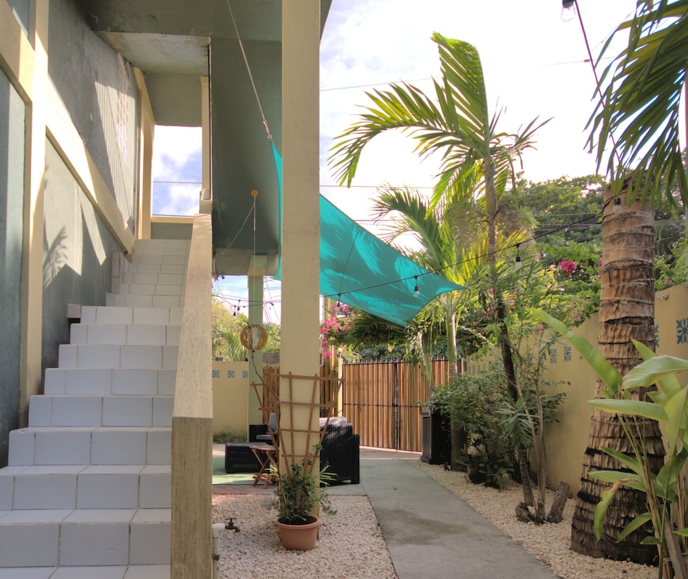 Tropical Dream Villas 5/50