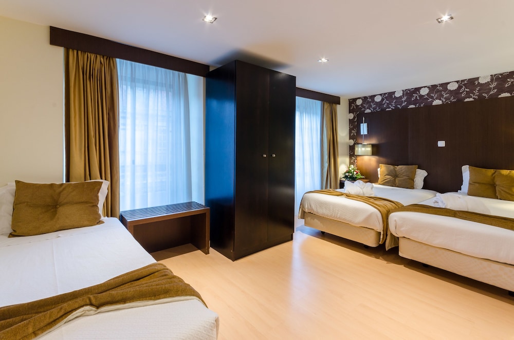 Hotel Duas Nacoes 8/63