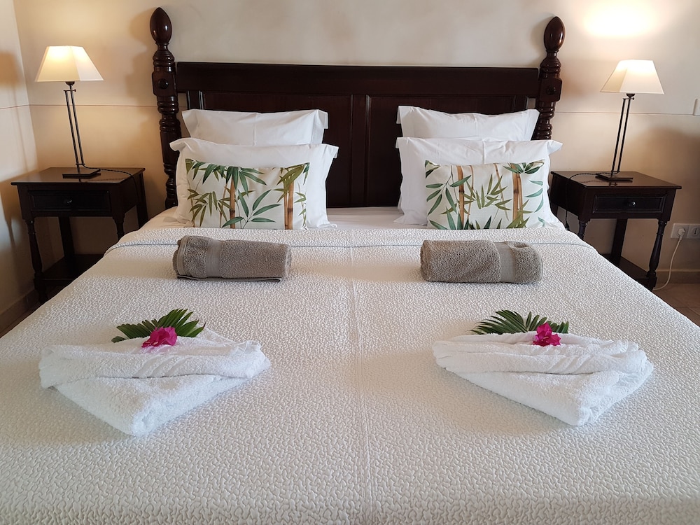 Hôtel Amaudo 18/37