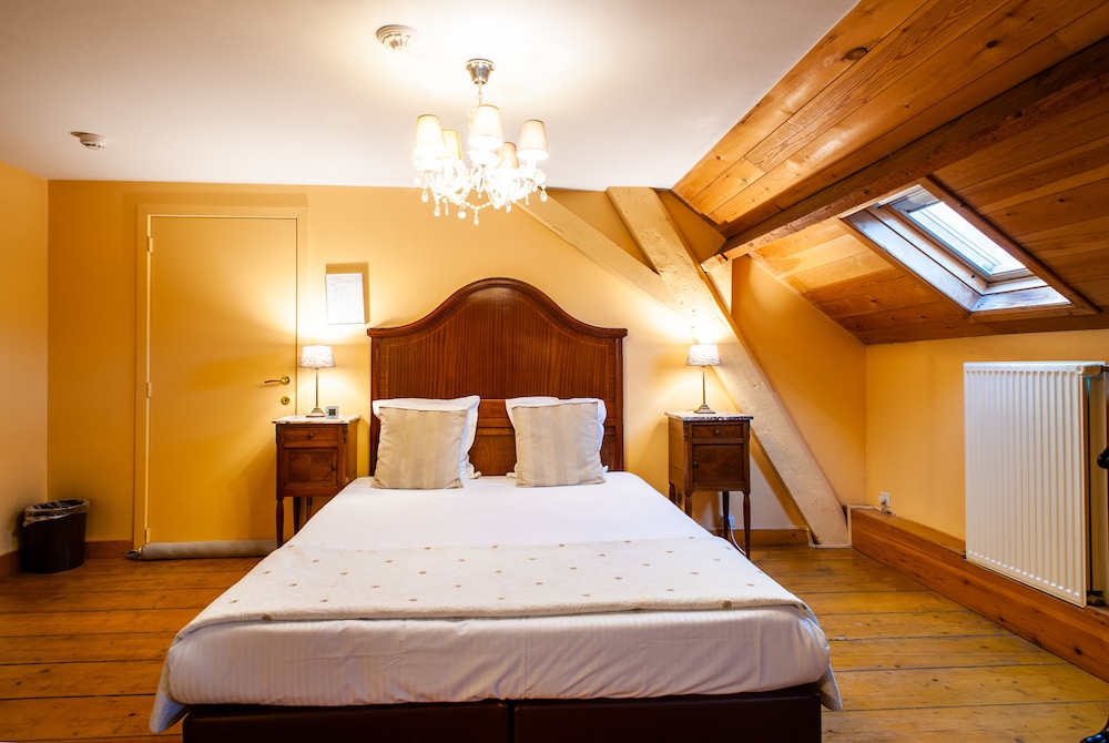 ECONOMY, DOUBLE BED