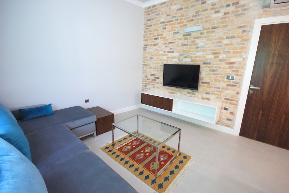 Delight Deluxe Apart Hotel 47/72