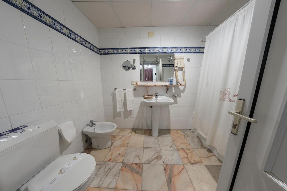 Hotel La Pinta 41/41