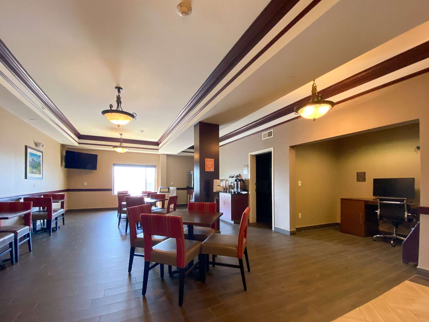 Comfort Inn East Windsor - Springfield 8/13