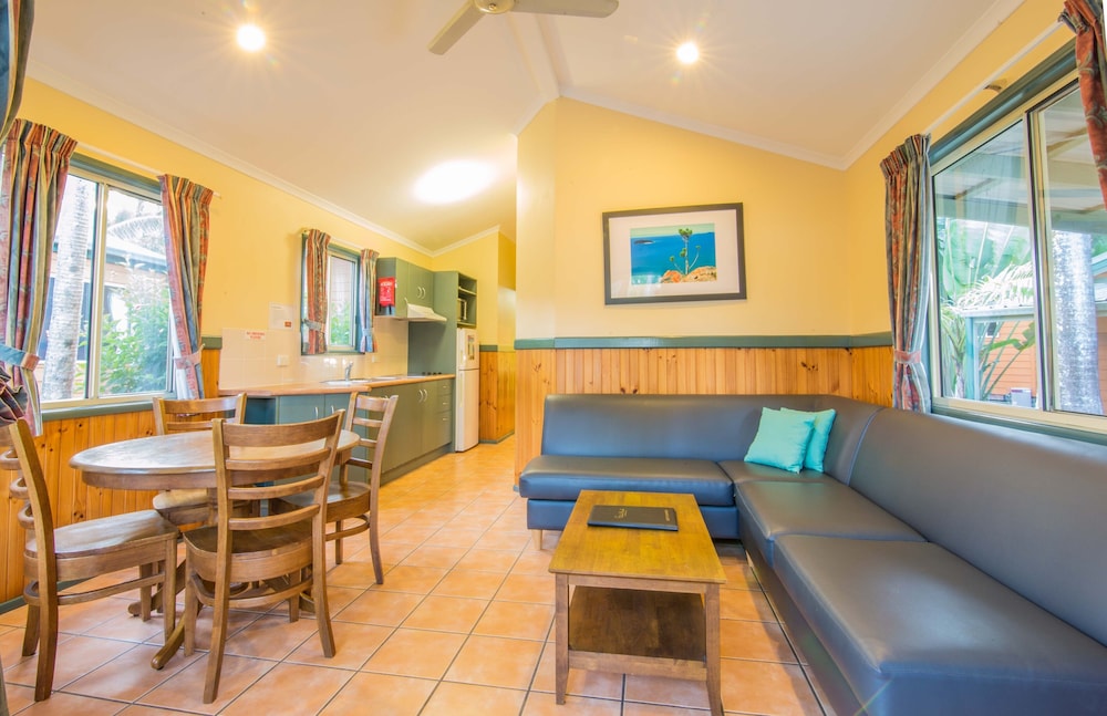 Tasman Holiday Parks - Airlie Beach 47/74
