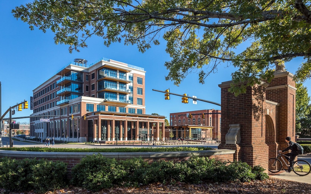 The Laurel Hotel & Spa 3/41