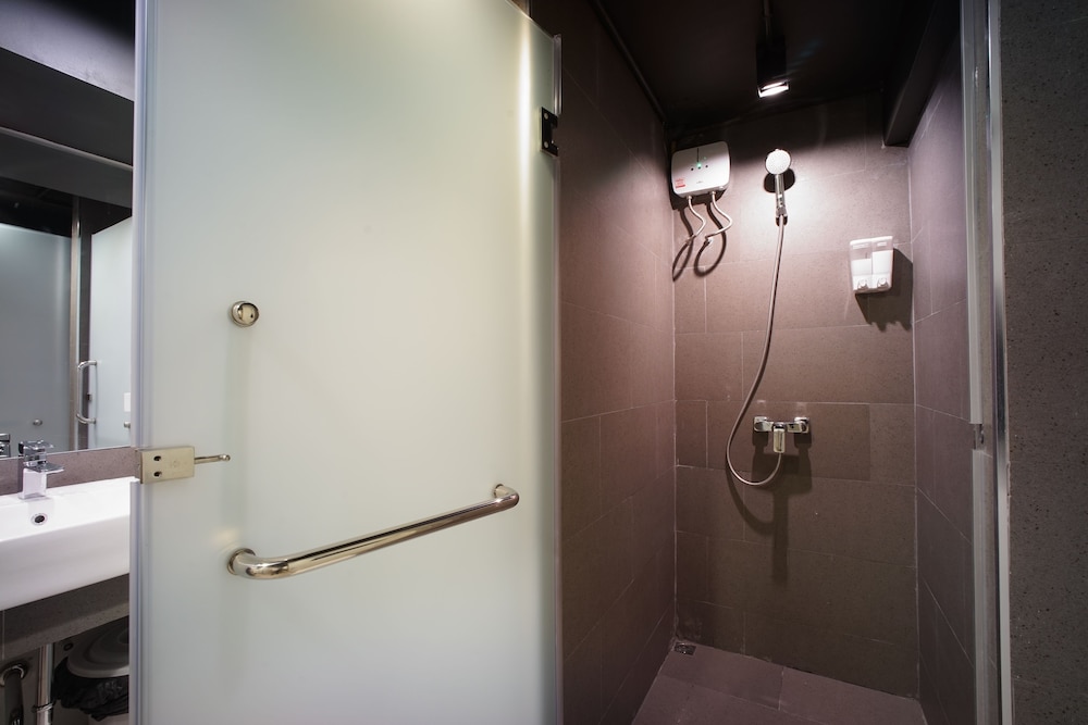 Brb Hostel Bangkok Silom 19/53