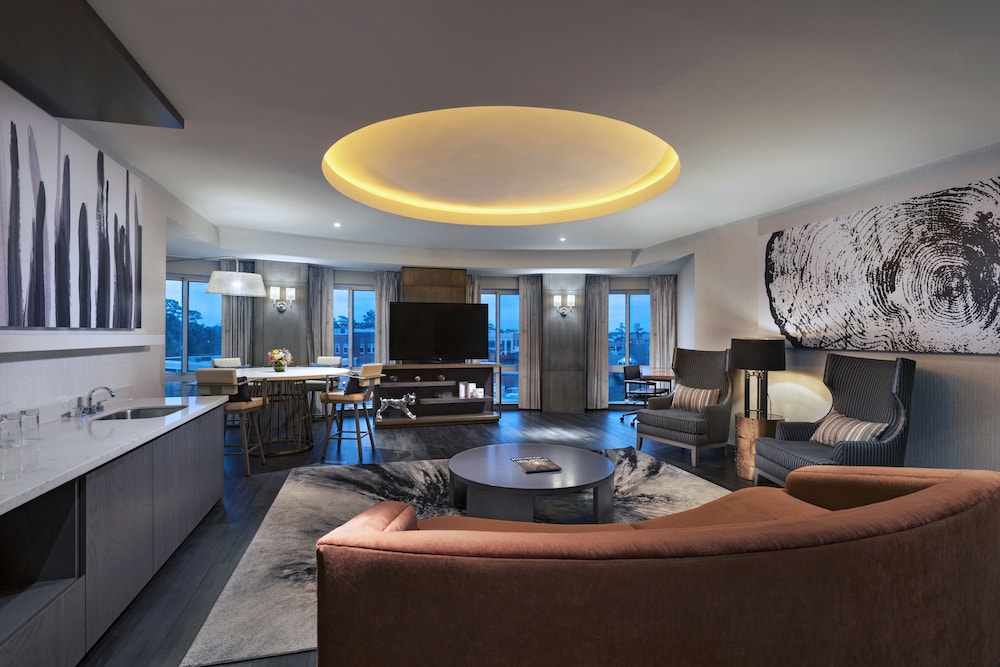 Hyatt Centric the Woodlands 46/63
