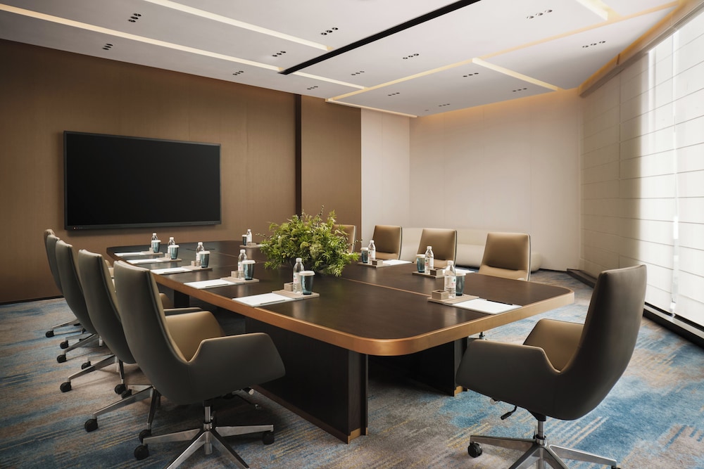 Crowne Plaza Shaoxing Binhai New Area by IHG، Shangyu 38/50