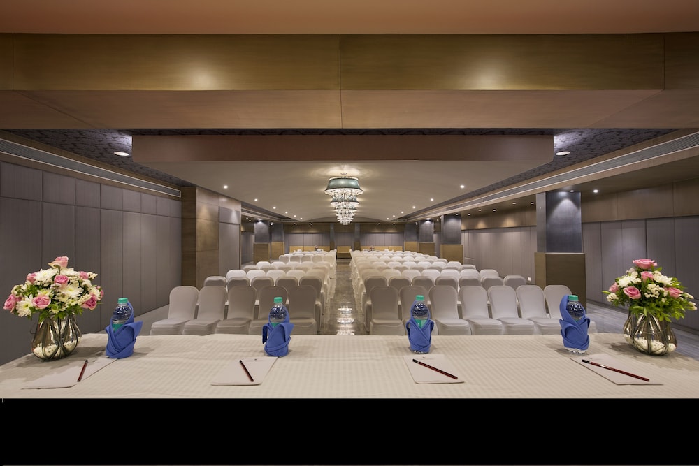 The Baroda Residency 29/33