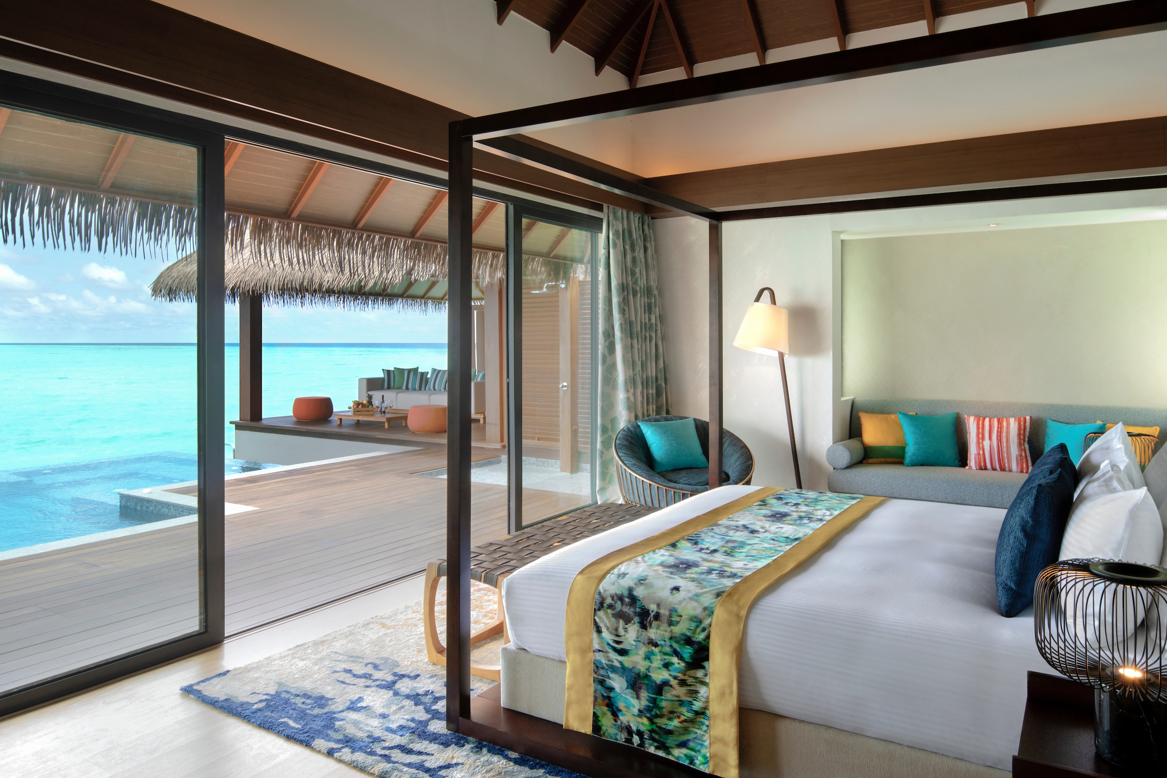 POOL, OCEAN, SUITE