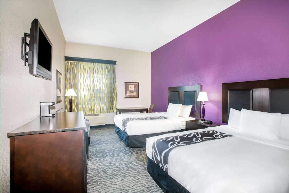 La Quinta Inn & Suites by Wyndham Kyle - Austin South 14/61