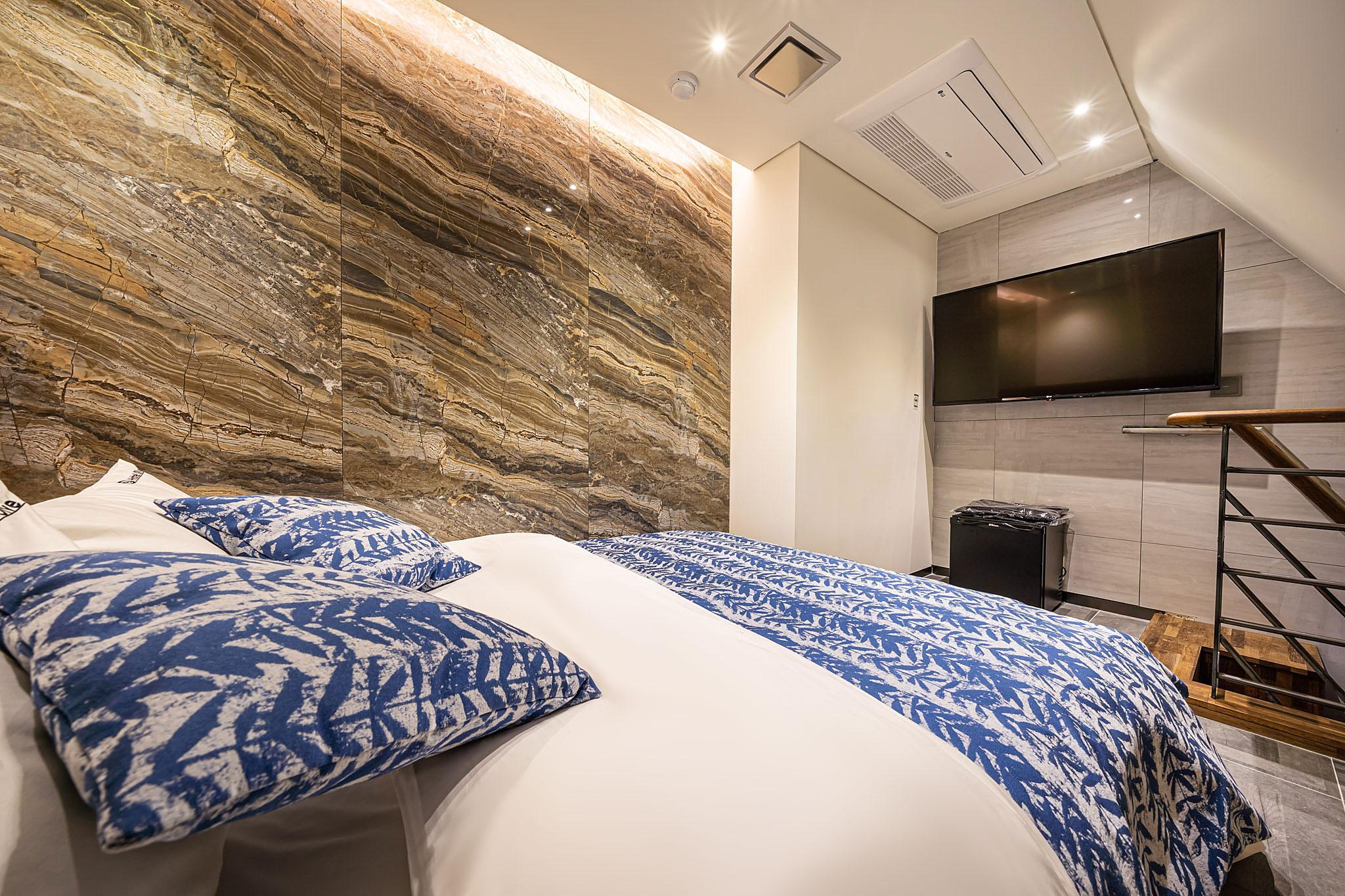 Plus, Loft, Superior, Double Bed