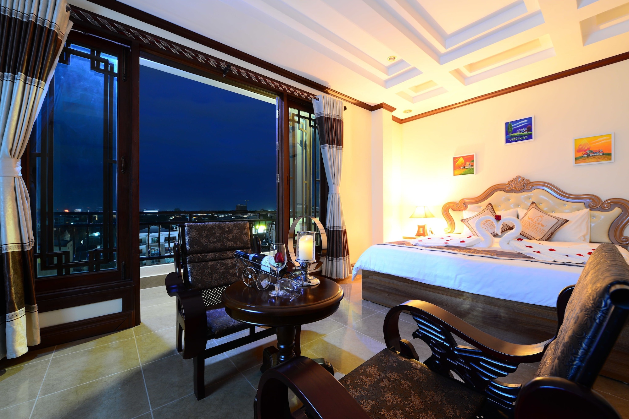 PREMIER, SUITE, BALCONY
