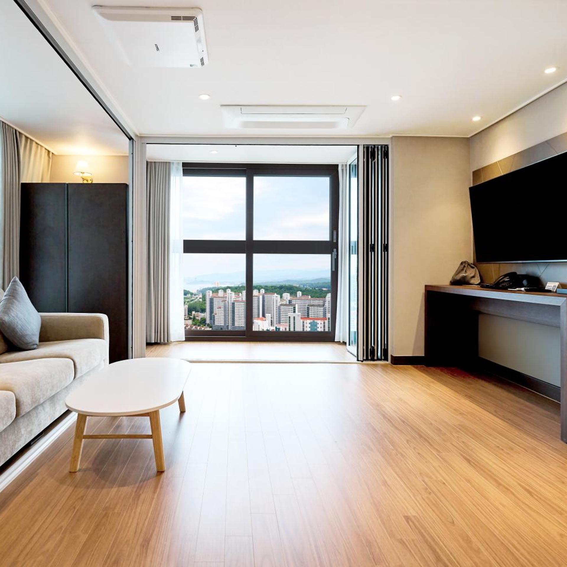 The Hotel Sokcho 19/51