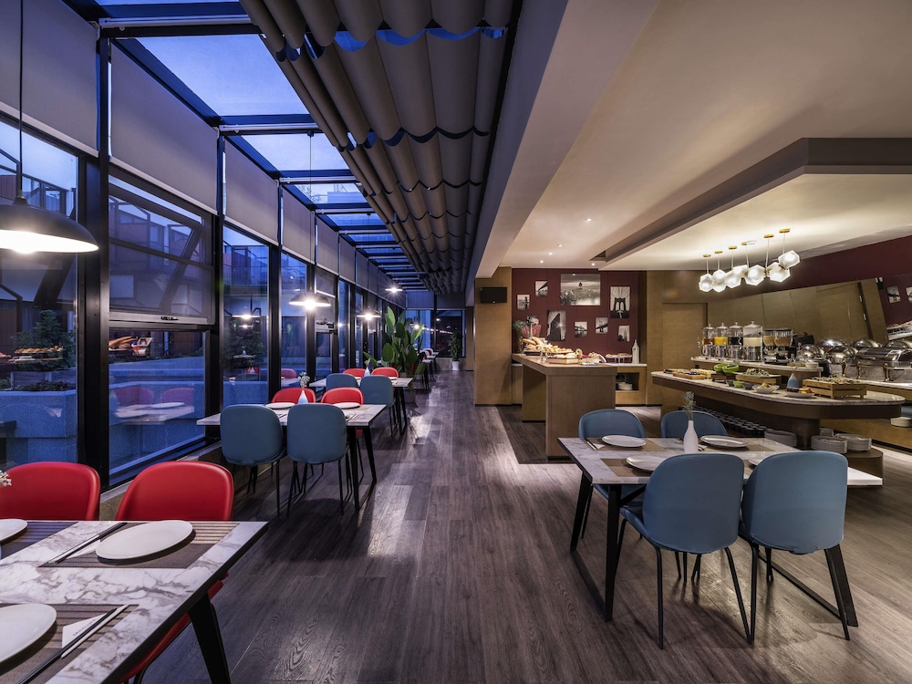 Mercure Suzhou Downtown 58/75