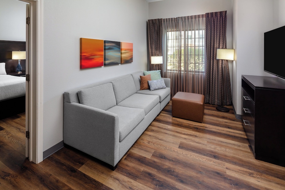 Staybridge Suites O Fallon Chesterfield 28/50