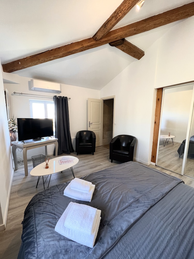 Domaine De L Aufrene 11/50