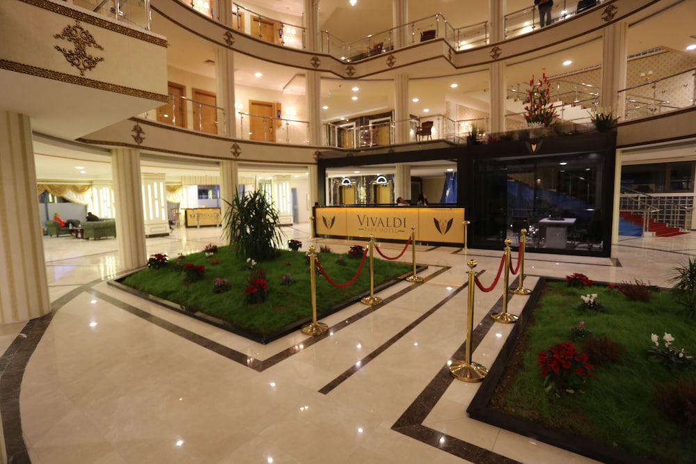 Vivaldi Park Hotel 4/66