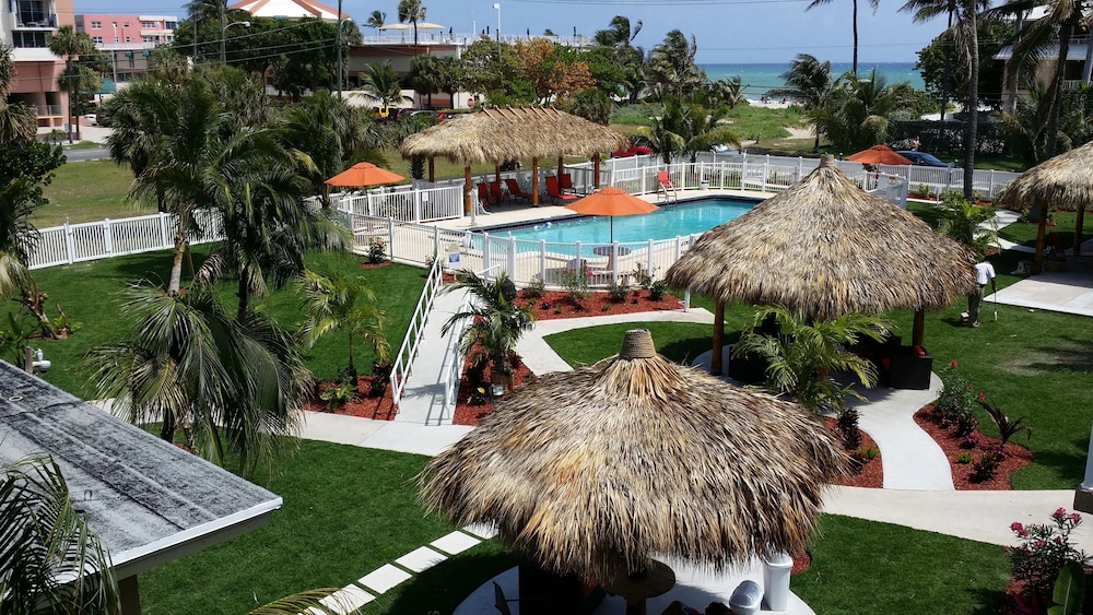 Oceans Beach Resort Suites 54/67