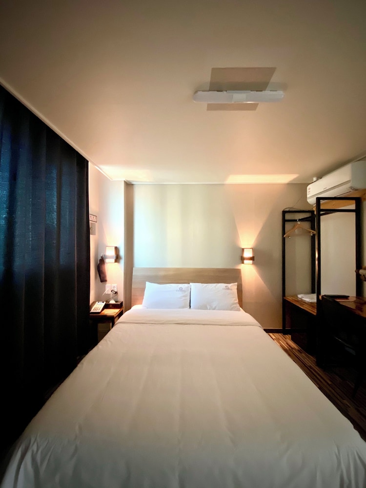 Pohang Stay Inn Hotel 12/37
