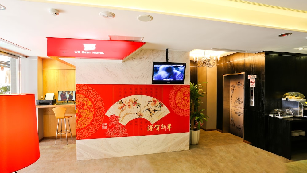 W5 Best Hotel 3/54