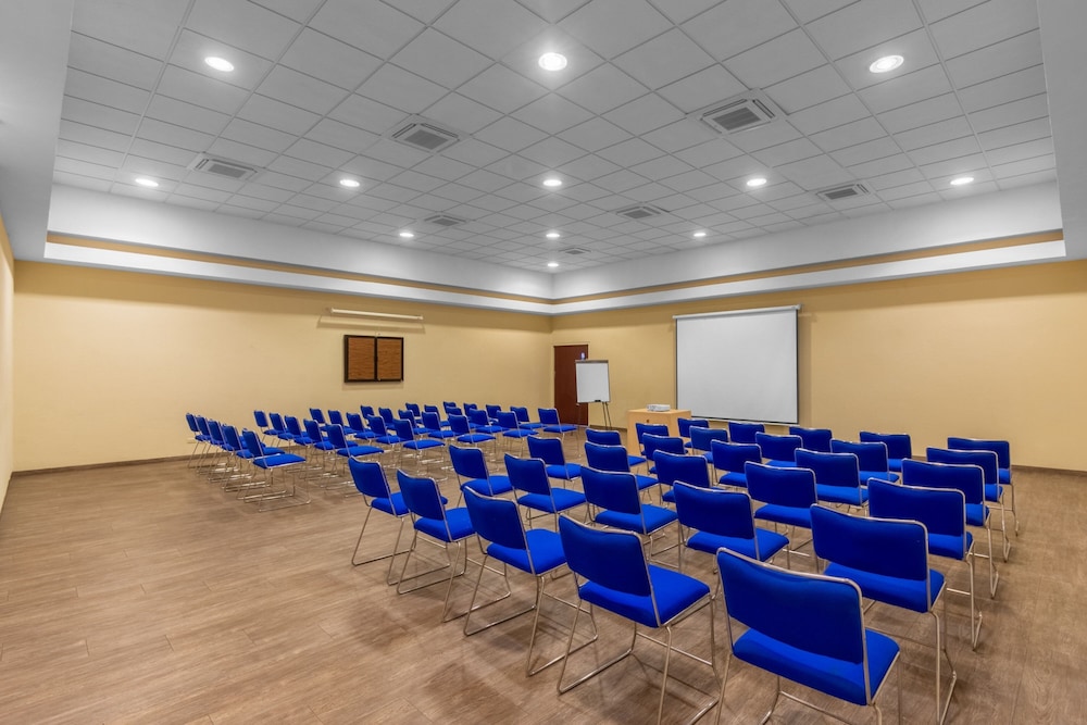 City Express by Marriott Ciudad Obregon 51/60