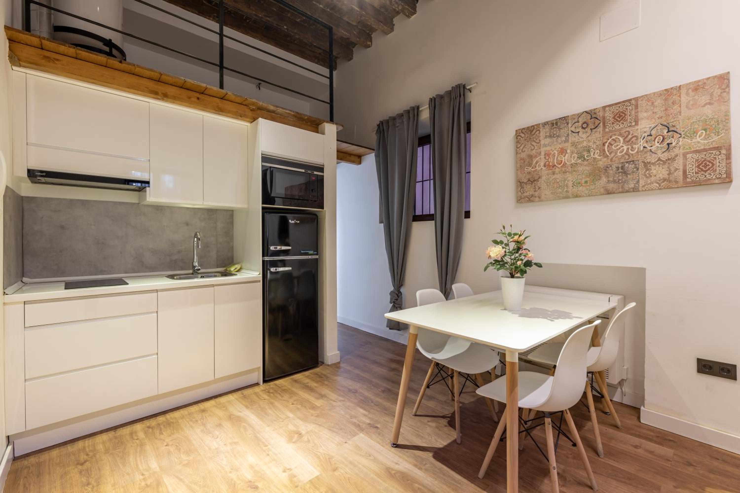 Apartamentos Granada Deluxe 3000 5/27