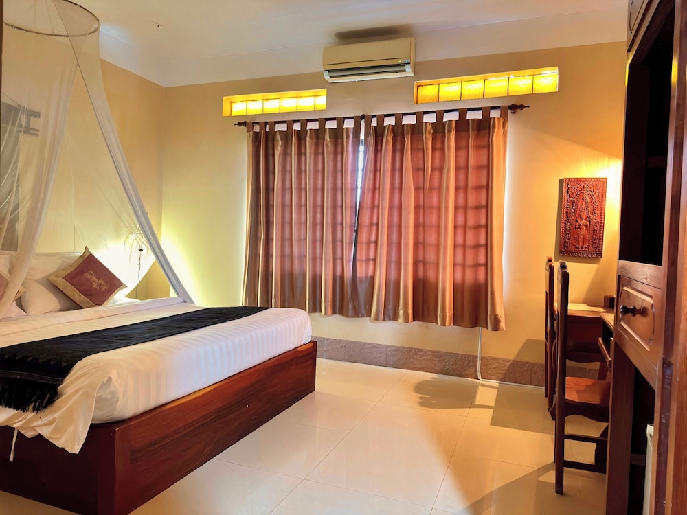 SUPERIOR, DOUBLE BED