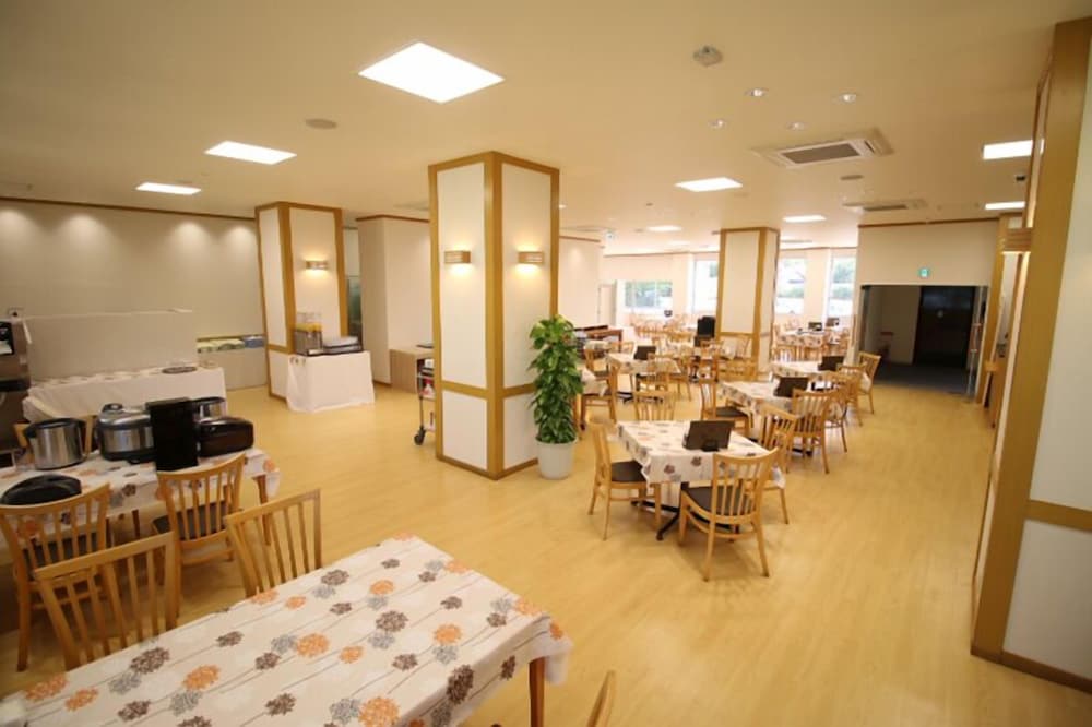 Lakeside Hot-Spring Hotel Kunibiki 23/34