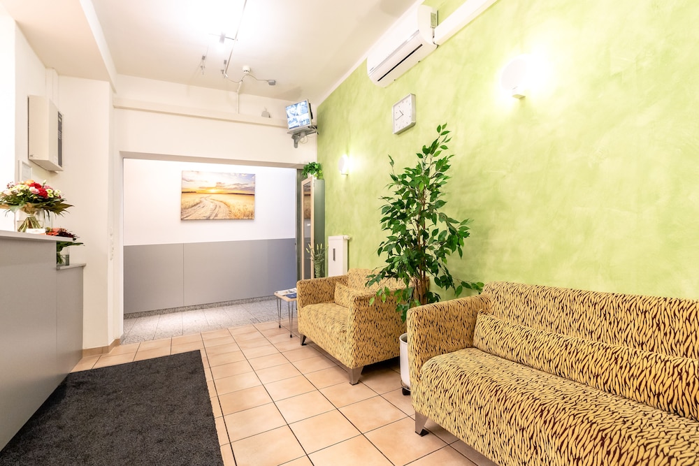 Hotel Fresh Inn 2/41