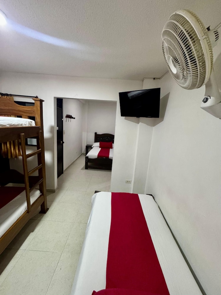 Hotel Tucan Pereira 25/36