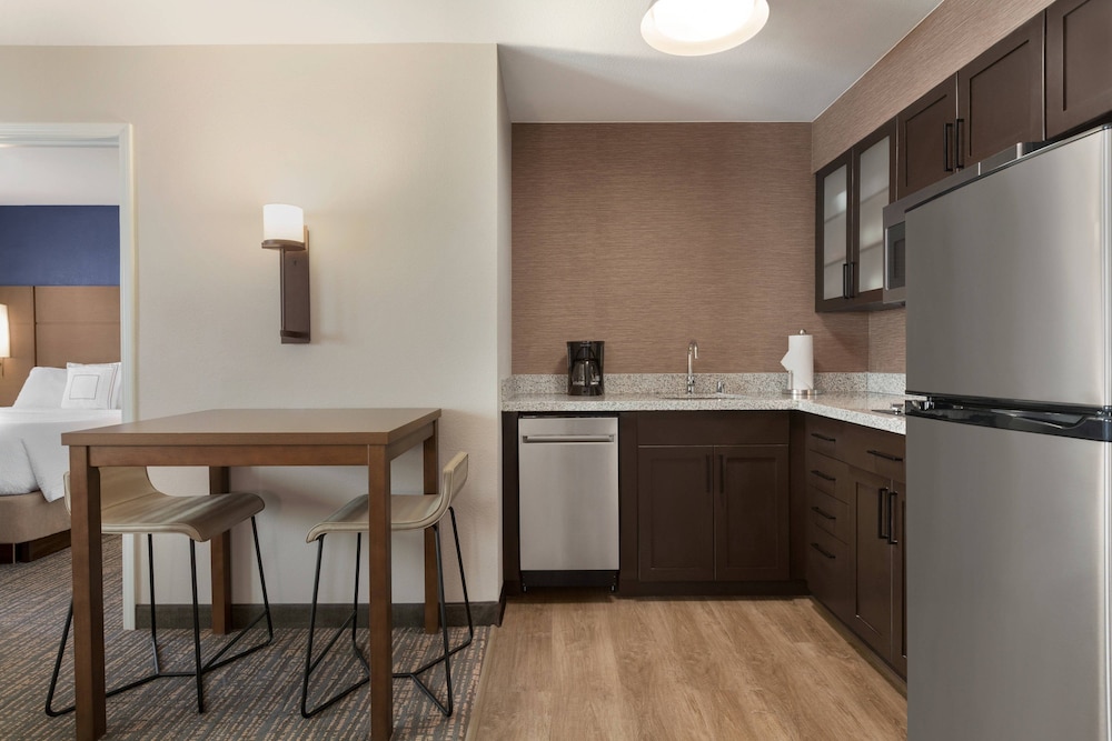 Residence Inn San Jose South/Morgan Hill 26/33