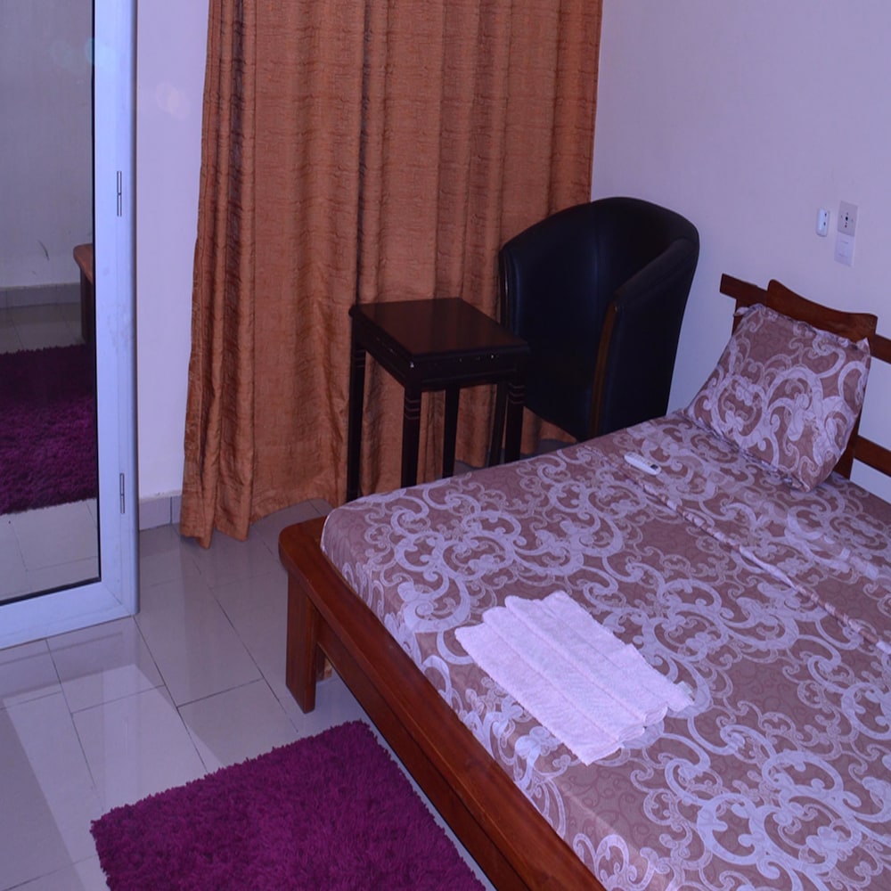 Residences Easy Hotel 23/50