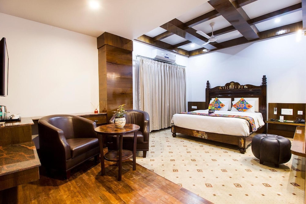Hotel Loksagar 16/30