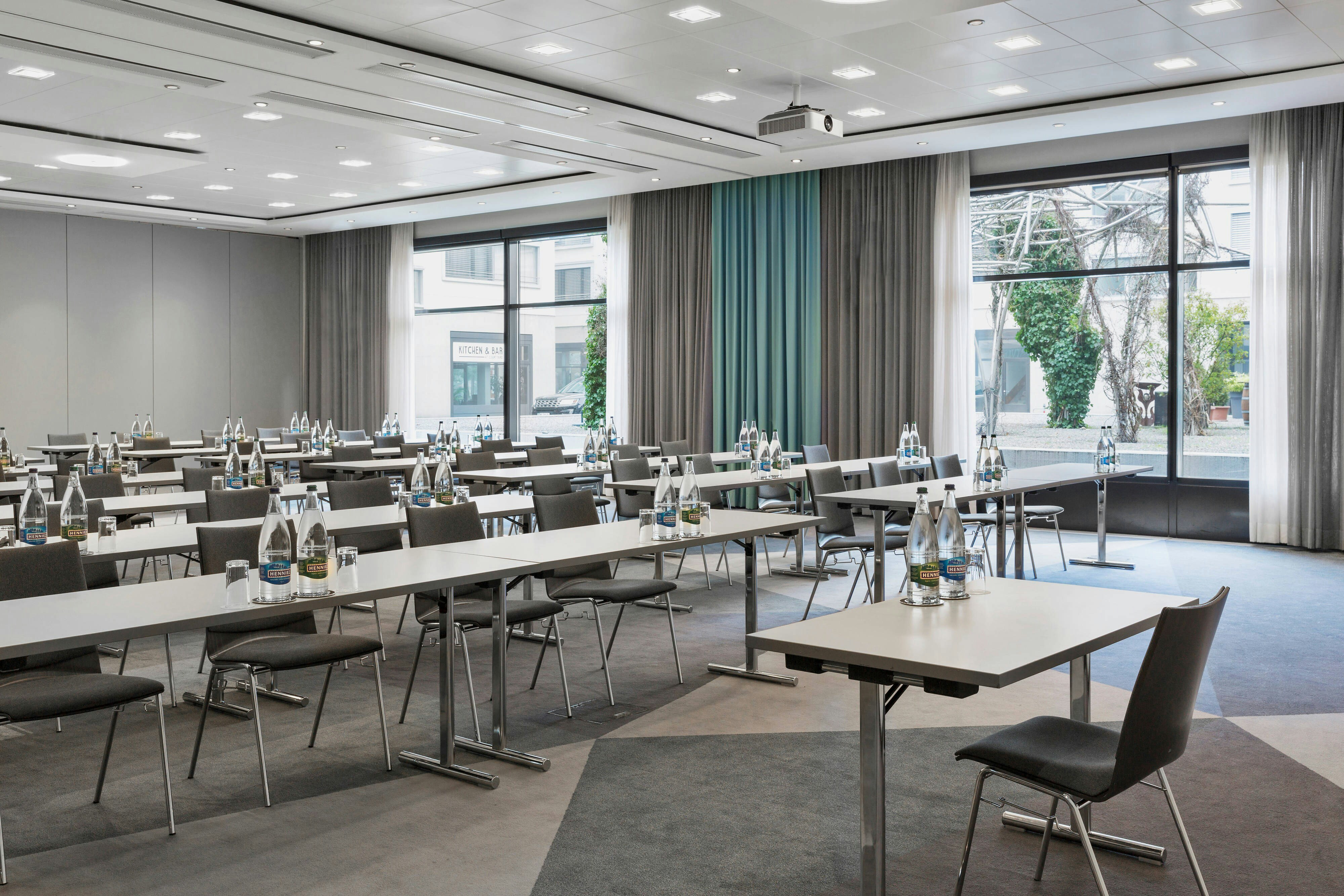 Courtyard by Marriott Zurich North 57/59