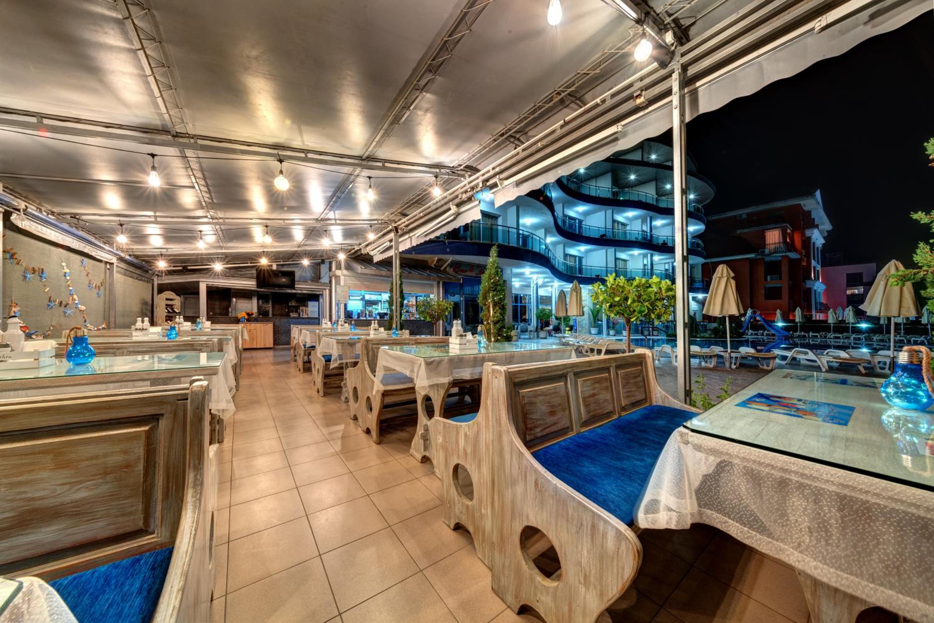 Blue Bay Hotel 25/50