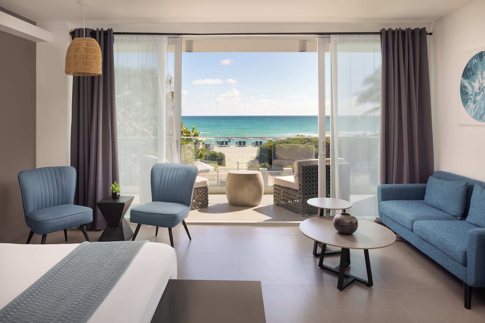 MB Hotel, Trademark Collection by Wyndham 49/72