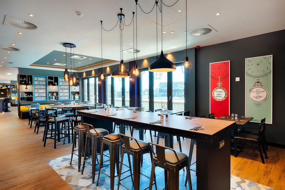 Premier Inn Dresden City Prager Strasse 40/49
