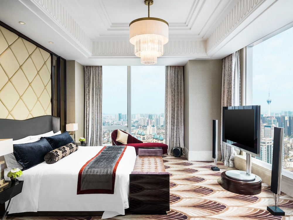 THE ST. REGIS CHENGDU 13/63