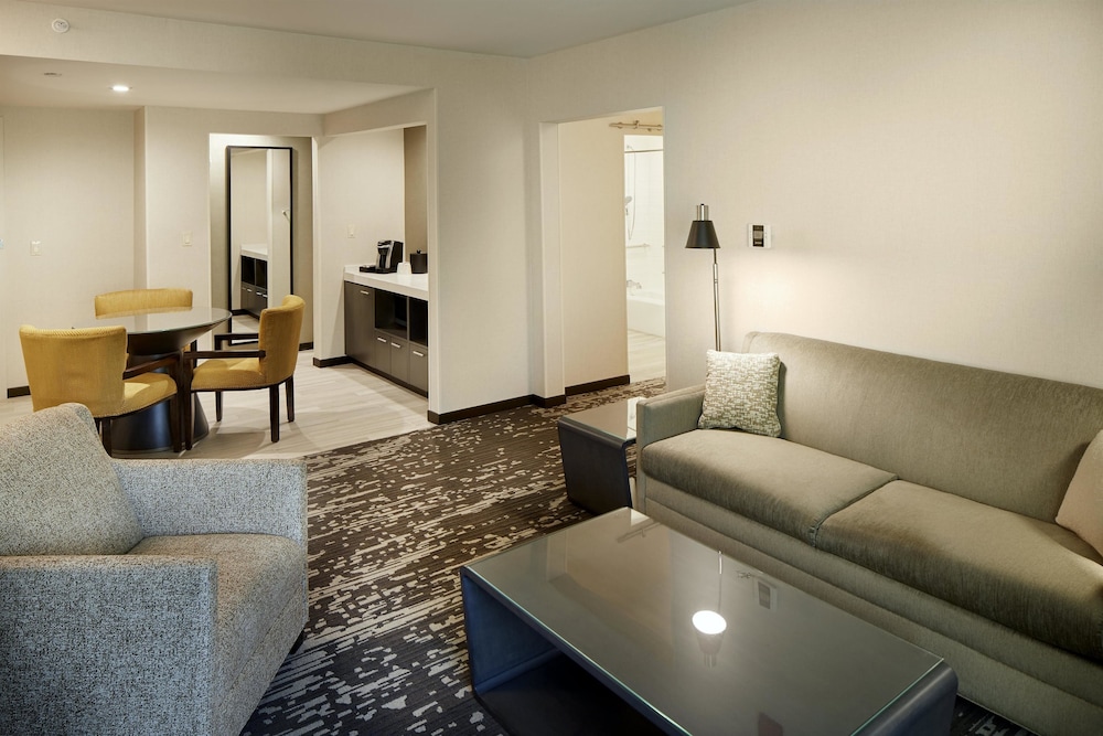 Hilton Garden Inn Roslyn 25/46